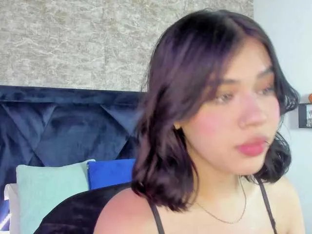 Lily-Woodz on BongaCams 