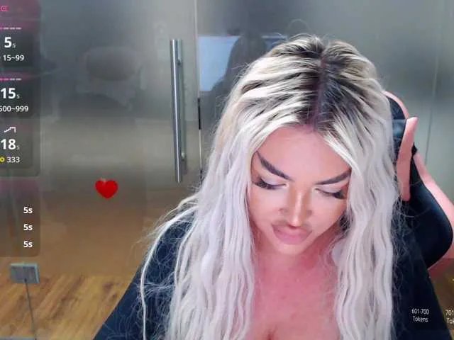 SarahStone on BongaCams 