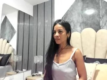 1naughty_milf