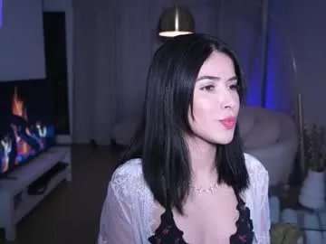 anniehillofficial_ on Chaturbate 