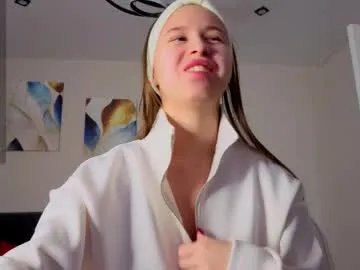 emma_clon on Chaturbate 