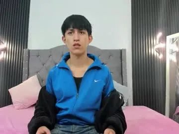 hoot_booys_ on Chaturbate 