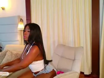 lissetlong69 on Chaturbate 