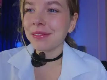 milly_shy on Chaturbate 