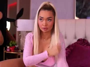 sashaferrera on Chaturbate 