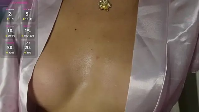 4444ngel on StripChat 