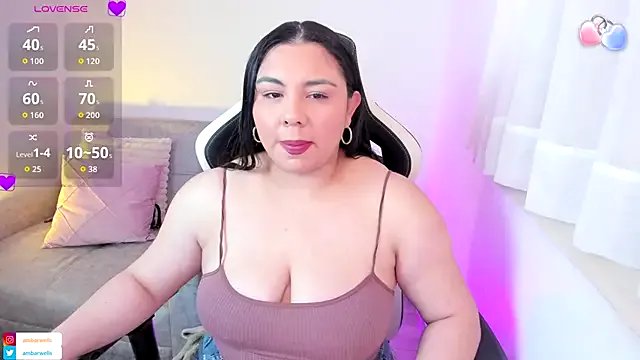 ambar-wells on StripChat 