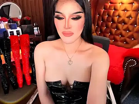 DevoritaGarcia on StripChat 