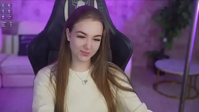 Ella_054 on StripChat 