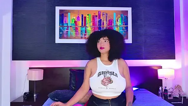 MalaikaBrown on StripChat 