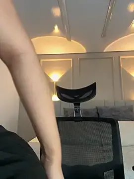 Miss_blue69 on StripChat 