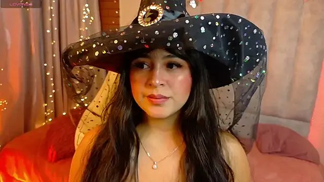 sunshine_maddy on StripChat 