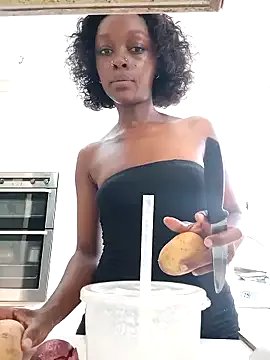 xxTatiannaxx on StripChat 